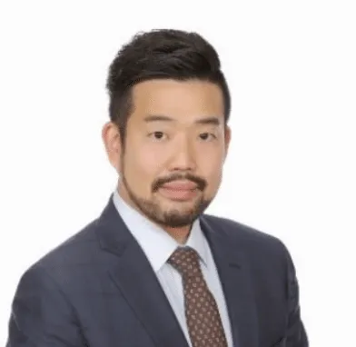 牛窪建介